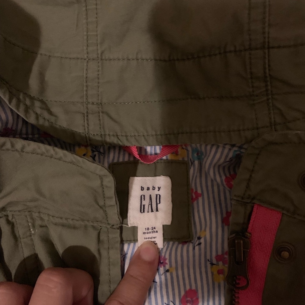18-24 GAP jacket bundle - Picture 5 of 5